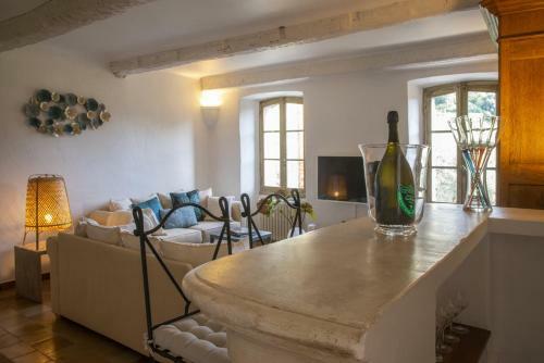 Apartamentos Mas Roseland
