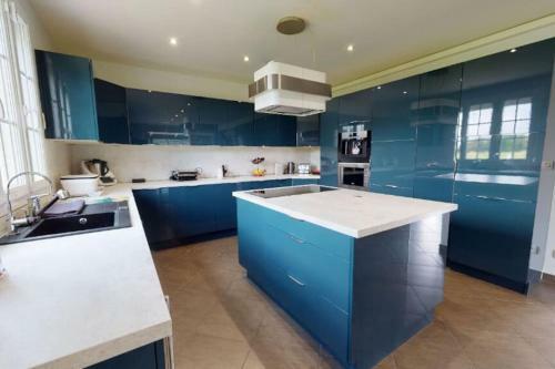 Villa Normandie Pour 15 Personnes Avec Jacuzzi
