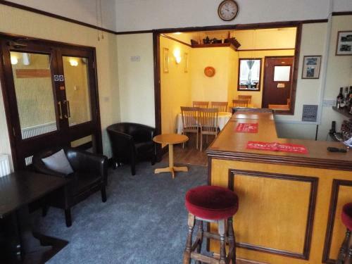 Hostal Maluth Lodge
