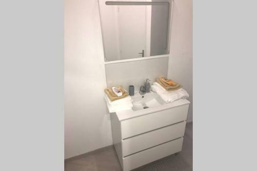 Apartamento Agr�able T2 - Tr�s Proche Centre Ville