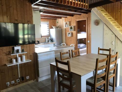 Le Chalet Du Lac - Domaine de La Goujonne