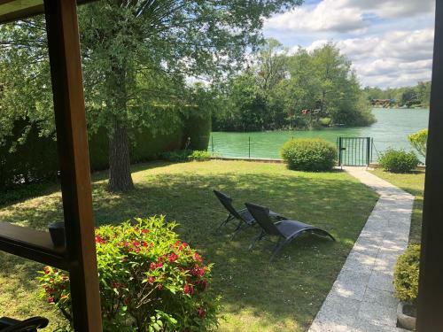 Le Chalet Du Lac - Domaine de La Goujonne