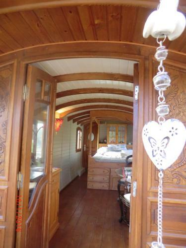 Bed & Breakfast Roulotte La Souleillade