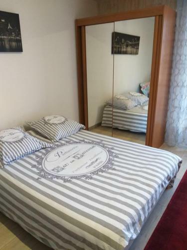 Apartamento Joli Appartement Centre Saint-raphael Piscine