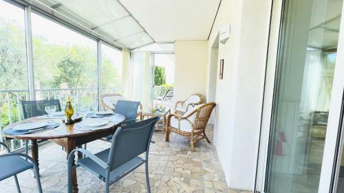 Villa Thalassa Yourhosthelper