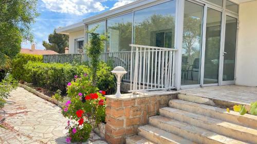 Villa Thalassa Yourhosthelper