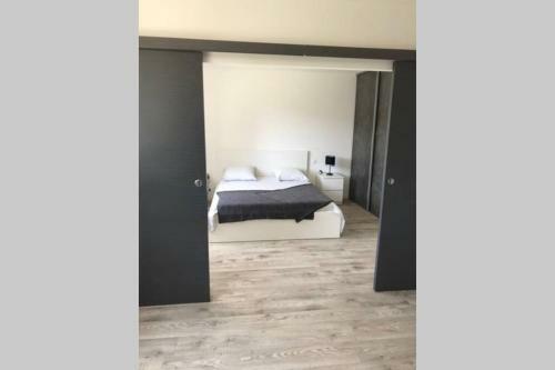 Villa A L'etage Avec Piscine Proche Bord de Mer