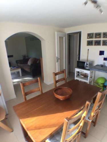 Les Quatre Filles - Entire 1 Bed Apartment