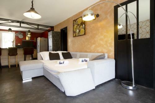 Gorgeous House With Pool In St Vincent de Tyrosse Welkeys