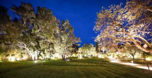 Hotel La Bastide Des Salins