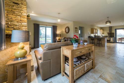 Villa Luxury 3 Bed Holiday Home With Swimming Pool