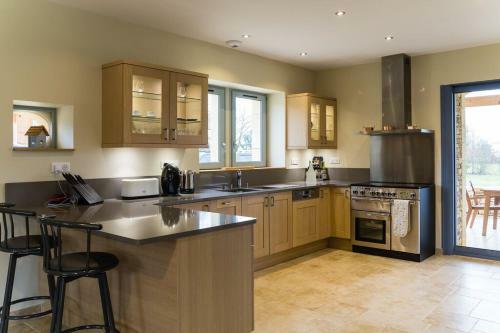 Villa Luxury 3 Bed Holiday Home With Swimming Pool