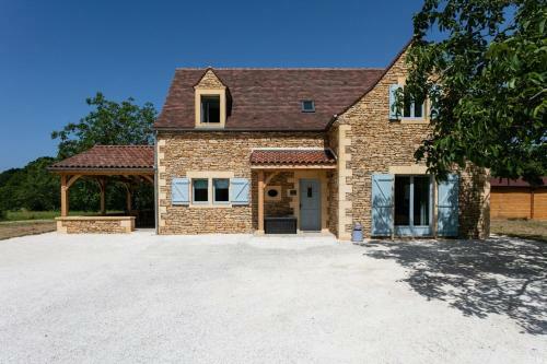 Villa Luxury 3 Bed Holiday Home With Swimming Pool