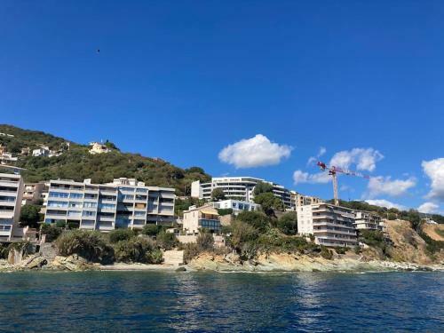 Apartamento Bastia Appartement Face A La Mer � 100 M