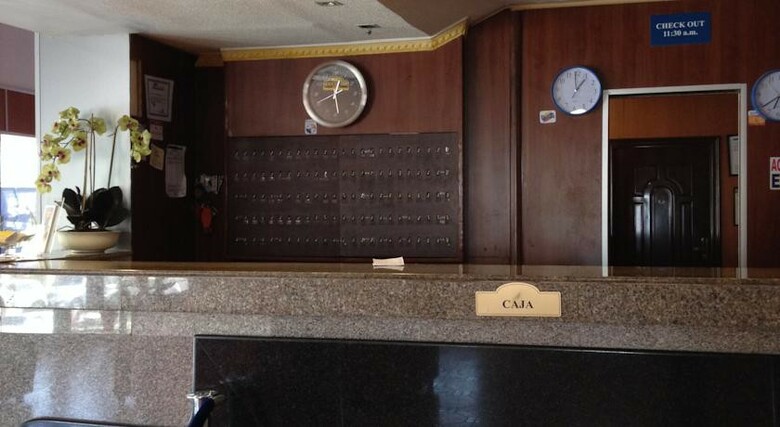 Hotel Costa Inn