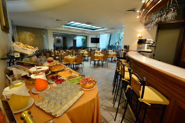 Oxford Hotel