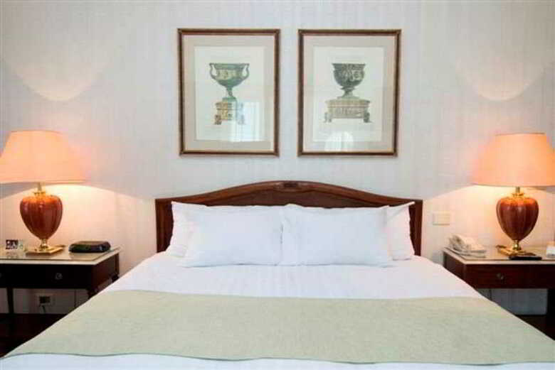 Radisson Montevideo Victoria Plaza Hotel