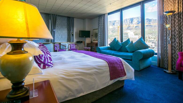 Cape Town Lodge Hotel