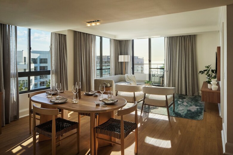 President Hotel