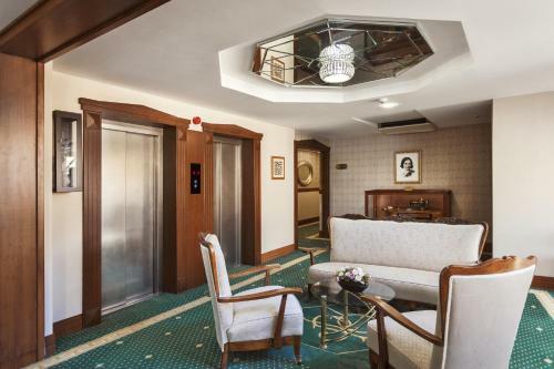 Izmir Palas Hotel