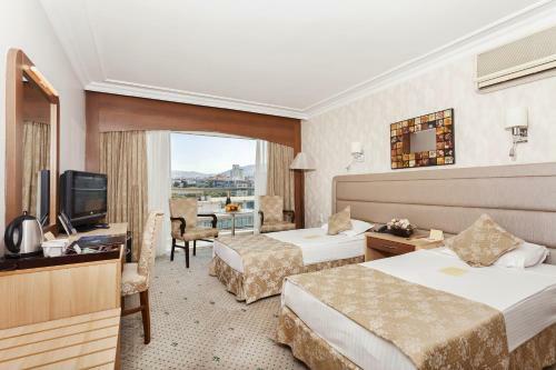 Izmir Palas Hotel