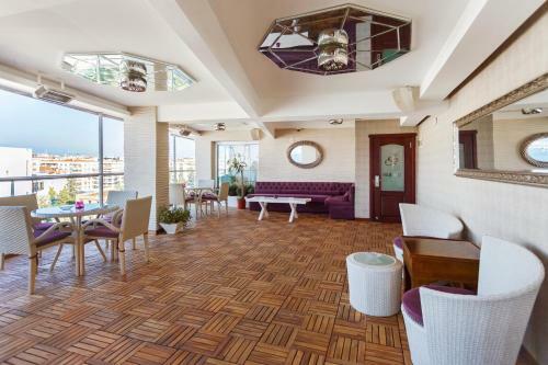 Izmir Palas Hotel