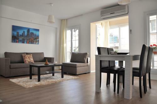 Apartamento Deka Evleri