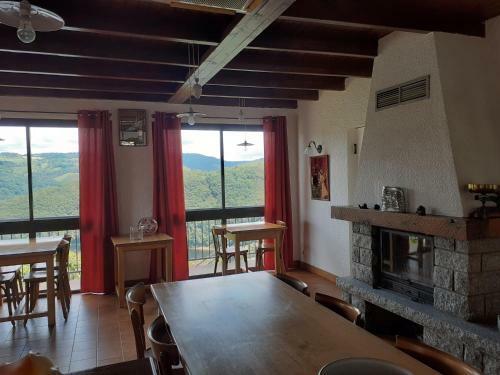 Les Chalets Du Belv�d�re De Mallet