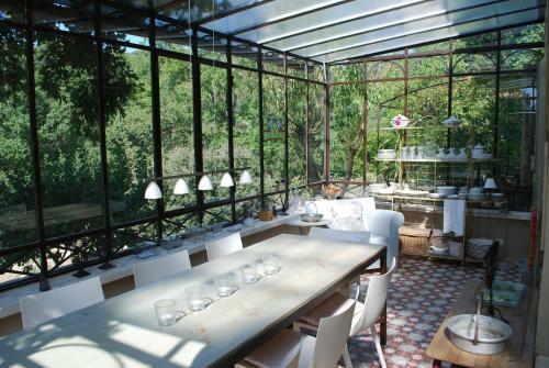 Hostal Sous Les Canniers