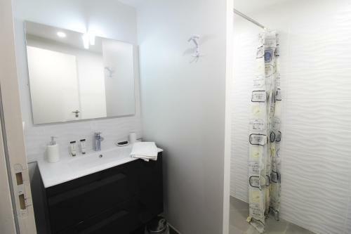 Apartamento Les Vagues Avec Jacuzzi Privatif & Parking Priv�