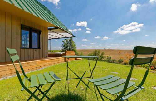 Bed & Breakfast Chambre D'h�tes de Charme � La Maison Bleue