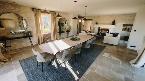 Hostal Domaine Truffier Du Grand Merlhiot