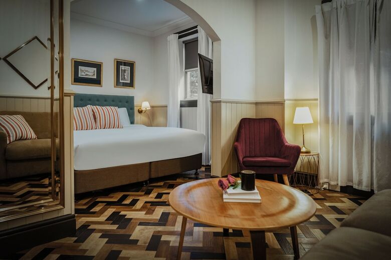 Hostal Cremorne Point Manor