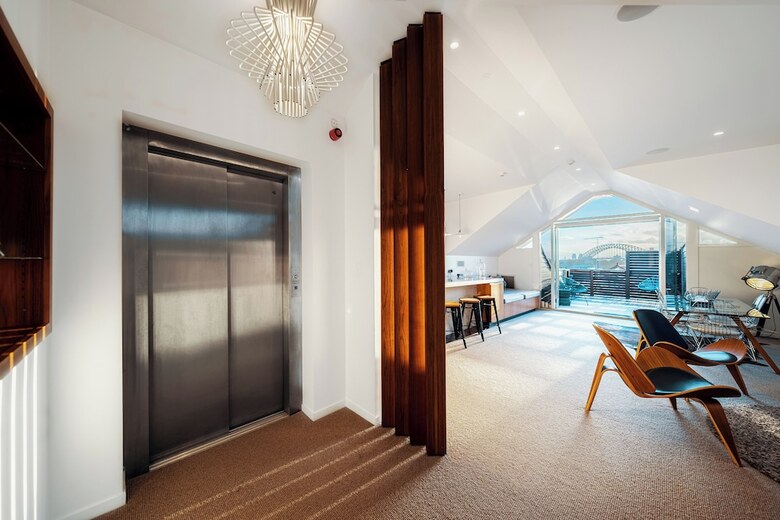 Hostal Cremorne Point Manor