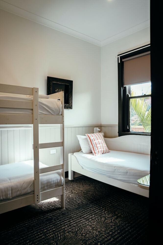 Hostal Cremorne Point Manor