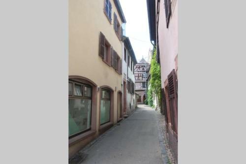 Chey Mybam, Agr�able Maison Au Centre de S�lestat