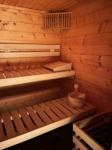 Villa Avril, Piscine, Spa, G�te D'exception, 16 Personnes