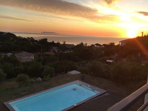 Sisco Groundfloor Apartment With Mountain And Sea Views