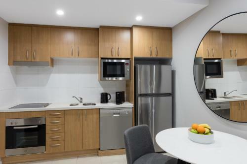 Aparthotel Meriton Serviced Apartments Danks Street, Waterloo
