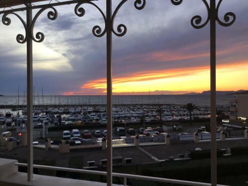 Apartamento Duplex Vue Mer- Six-fours-les-plages