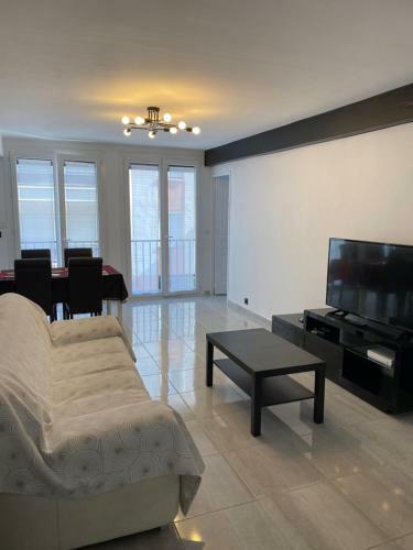 Apartamento Super Apt Parking + Clim 5 Min Du Centre & Gare