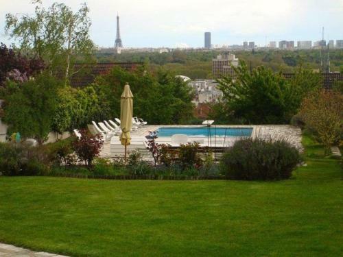 Paris Belvedere