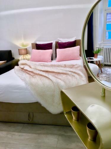 Apartamentos Life Renaissance - New Concept - Place Kl�ber