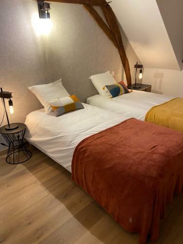 La Charmeraie : G�te de Charme, Piscine Et Spa