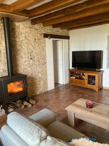 Theuville Les Bornes Meubl� de Tourisme