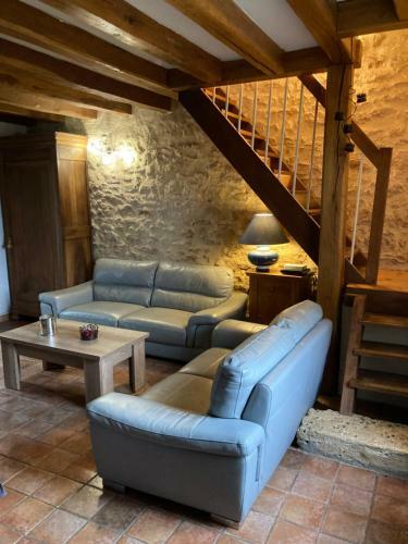 Theuville Les Bornes Meubl� de Tourisme