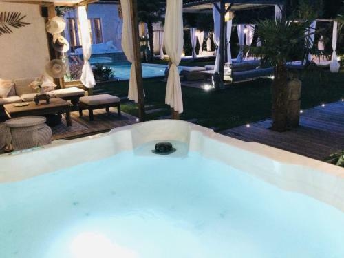 Bed & Breakfast Buddha Beach Thoiry