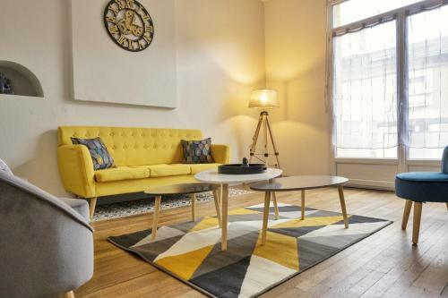 Apartamento ? Les Logis de La Tr�moille ? Cozy ? Netflix ?