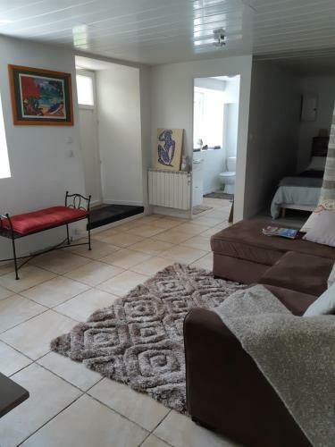 Hostal L'embellie