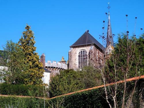 Hostal La Maison D'hotes De Toucy